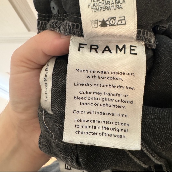 FRAME Le Crop Mini Boot Jeans - Picture 15 of 15